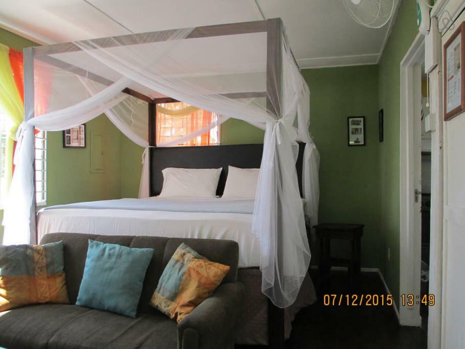 Kingsworth Bed And Breakfast Kingston Kültér fotó